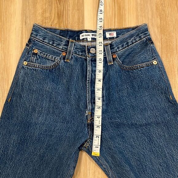 LEVI Re/Done Stove Pipe Cropped Jeans Size 24 - Picture 16 of 16
